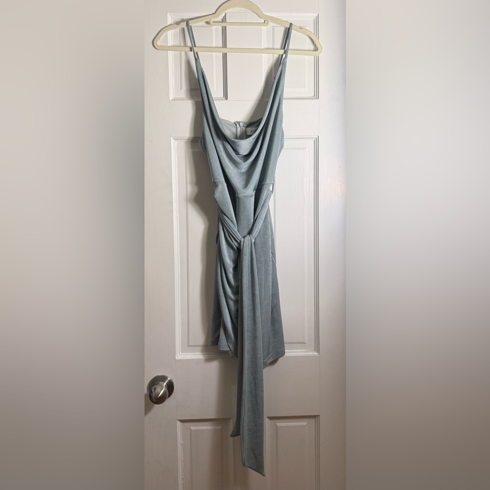 Chic Backless Gray Dress